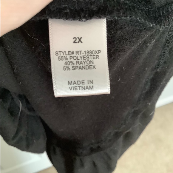 2X Zenana Ruffle Tank - Picture 2 of 5